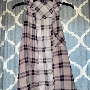 Charlotte Russe Plaid collared top (M)